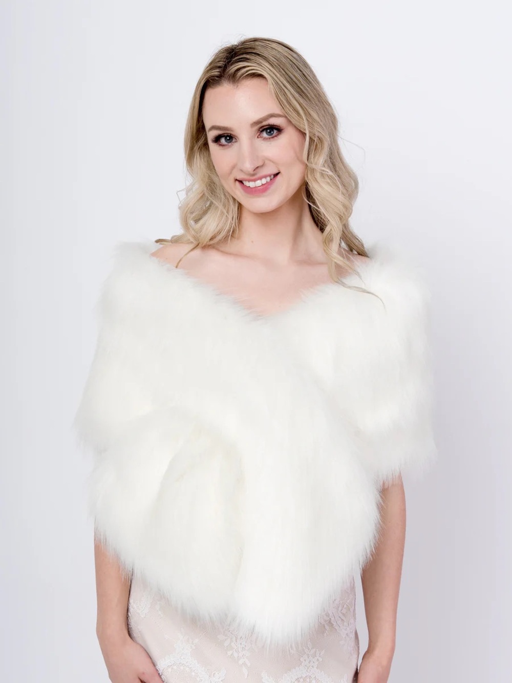 Ivory White Faux Fur Bridal Wrap - New